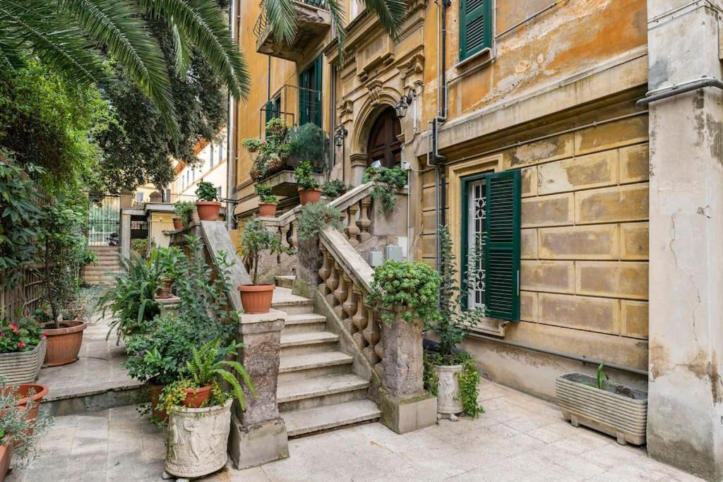 Walking To Trastevere Di Marialaura Aragno Rome Buitenkant foto